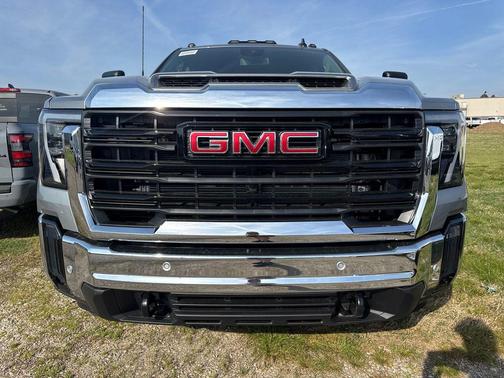 Sterling Metallic 2026 GMC Sierra 2500 Pro