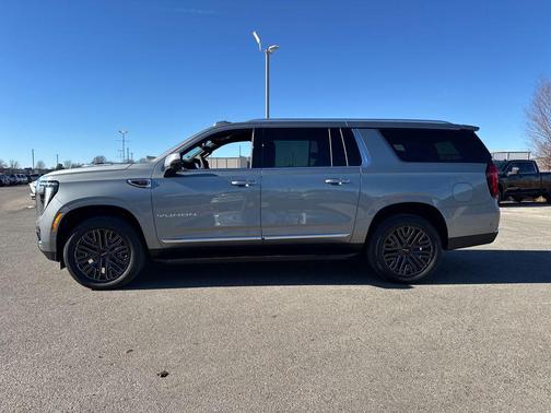 2026 GMC Yukon XL 4WD Elevation