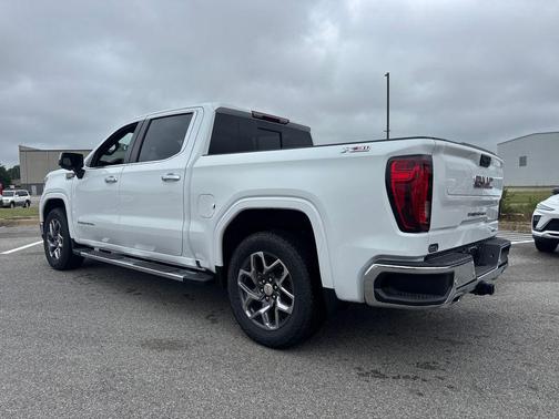 Summit White 2026 GMC Sierra 1500 SLT