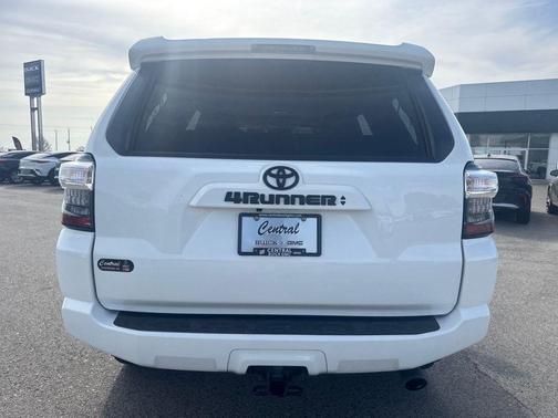 2024 Toyota 4Runner SR5 Premium
