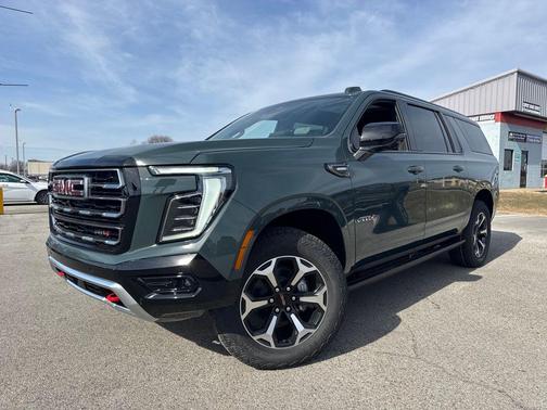 2026 GMC Yukon XL 4WD AT4
