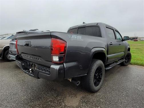 2022 Toyota Tacoma SR