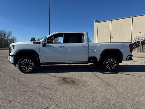 2026 GMC Sierra 2500 Denali Ultimate