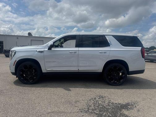Glacier White Tricoat 2026 GMC Yukon Denali