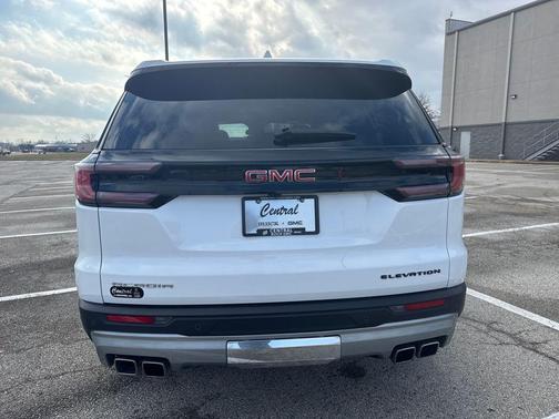 2024 GMC Acadia FWD Elevation
