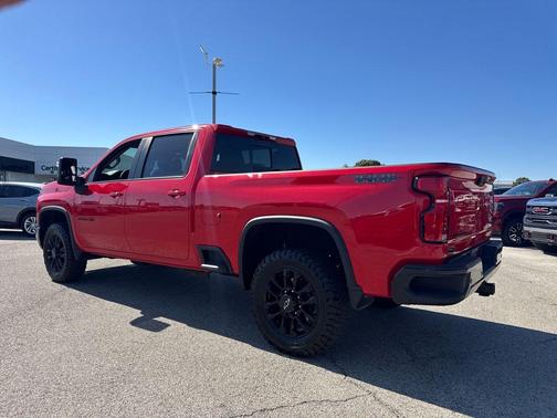 2025 Chevrolet Silverado 2500 LT
