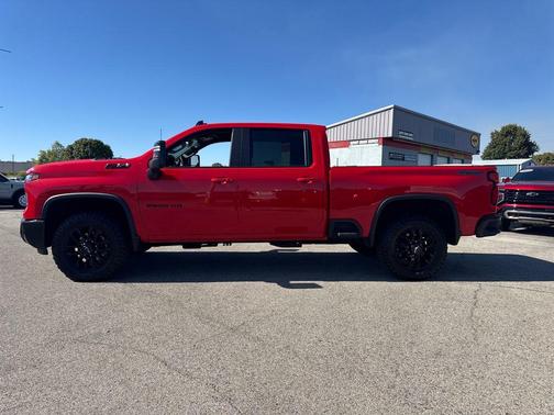 2025 Chevrolet Silverado 2500 LT