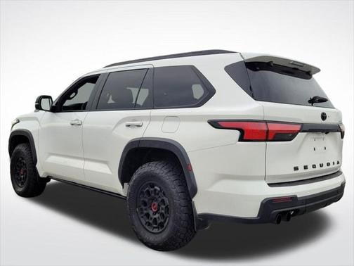 2024 Toyota Sequoia Base