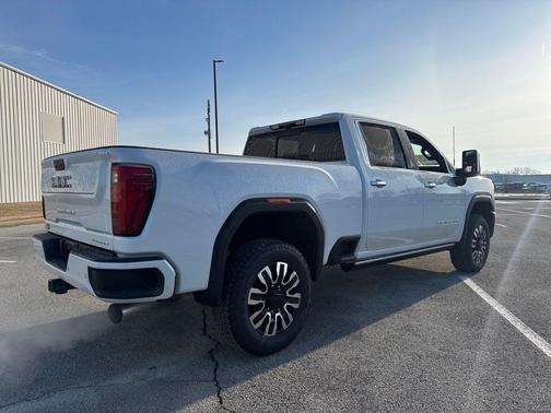 2026 GMC Sierra 2500 Denali Ultimate
