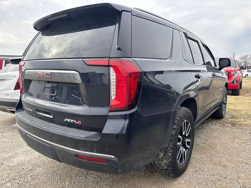 2021 GMC Yukon 4WD AT4