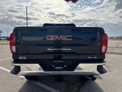 2026 GMC Sierra 2500 SLE
