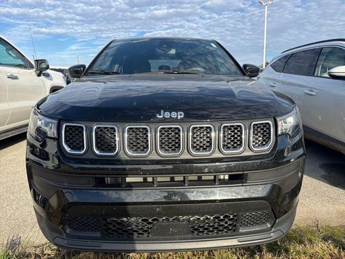 2023 Jeep Compass Sport
