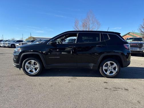2023 Jeep Compass Sport