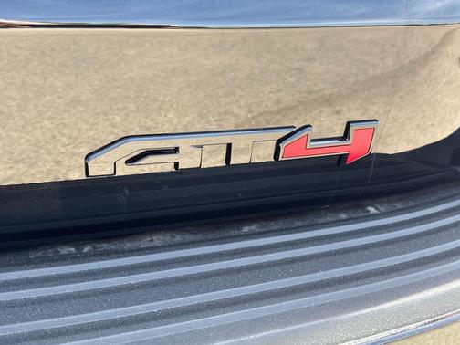 Onyx Black 2026 GMC Yukon 4WD AT4