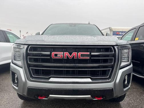 2023 GMC Yukon 4WD AT4