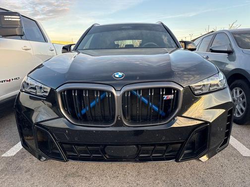 Black Sapphire Metallic 2025 BMW X5 M60i