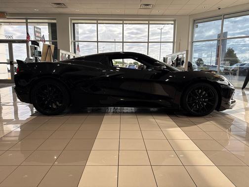 2024 Chevrolet Corvette Stingray w/2LT