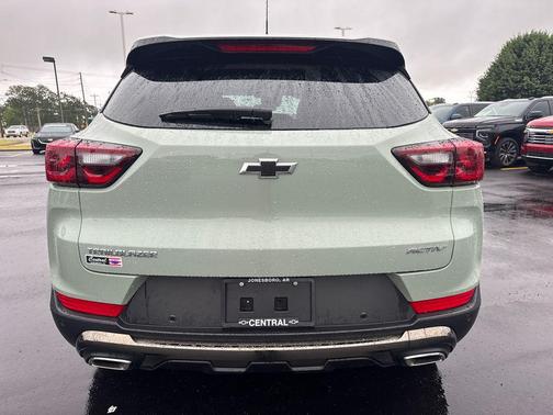 Cacti Green 2025 Chevrolet Trailblazer ACTIV