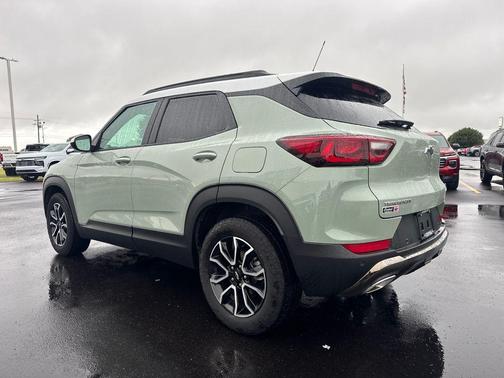 Cacti Green 2025 Chevrolet Trailblazer ACTIV