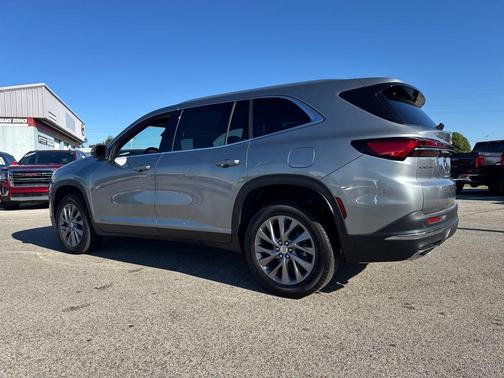 2025 Buick Enclave Preferred FWD