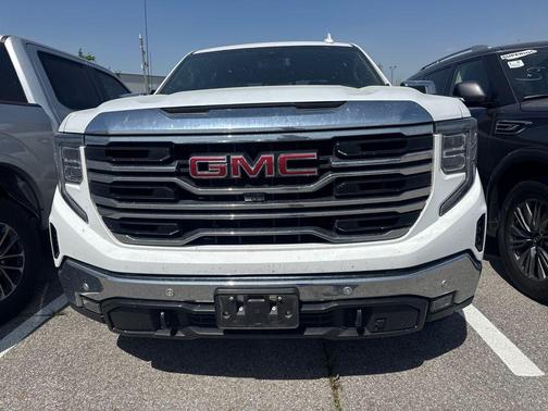 Summit White 2024 GMC Sierra 1500 SLT