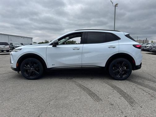 Iridescent White Tricoat 2026 Buick Envision Sport Touring AWD