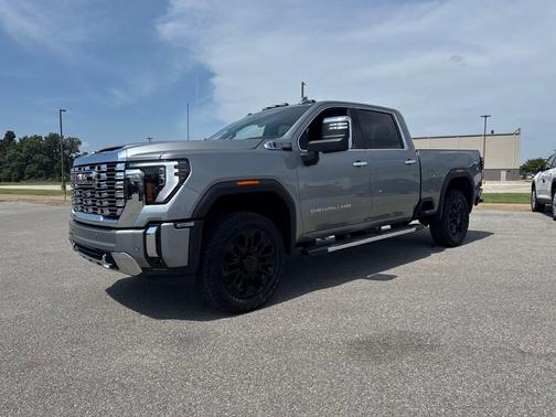 2025 GMC Sierra 2500 Denali