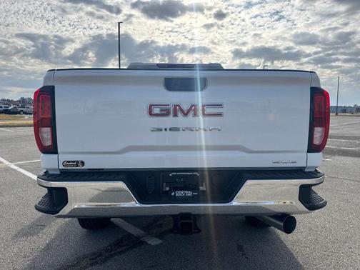 2026 GMC Sierra 2500 SLE