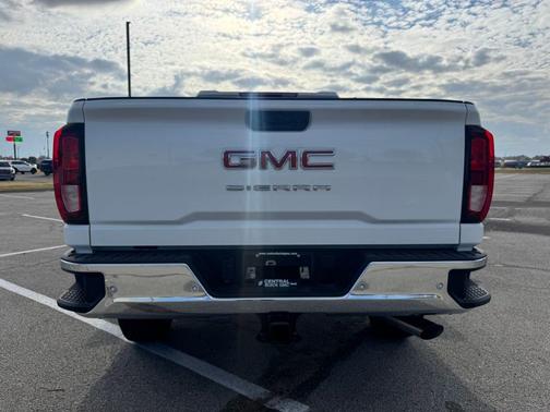 2026 GMC Sierra 2500 Pro
