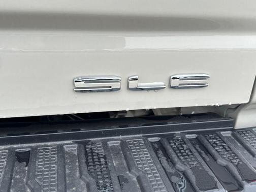 Coastal Dune 2026 GMC Sierra 2500 SLE