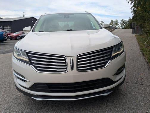 2015 Lincoln MKC Base