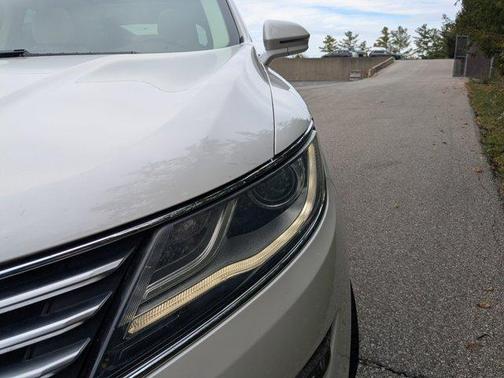2015 Lincoln MKC Base