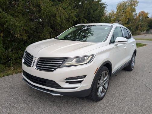 2015 Lincoln MKC Base