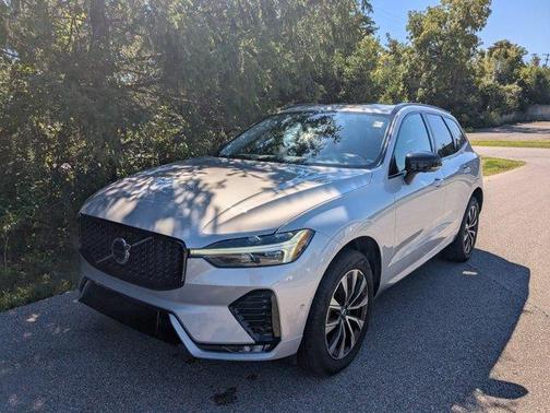 2025 Volvo XC60 B5 Plus