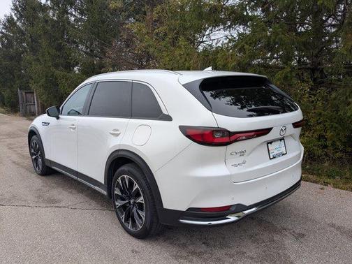 2024 Mazda CX-90 PHEV Premium Plus