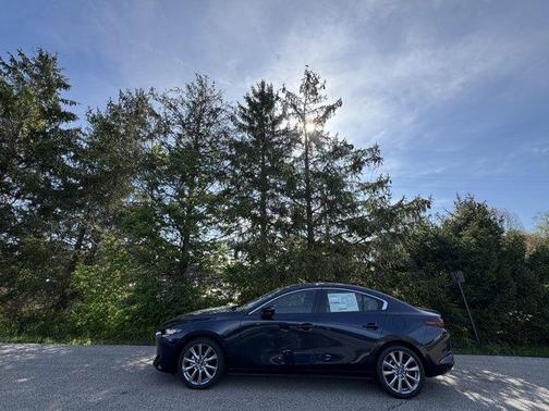 2025 Mazda Mazda3 FWD w/Preferred Package