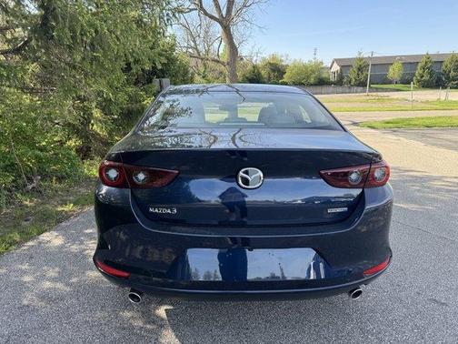 2025 Mazda Mazda3 FWD w/Preferred Package