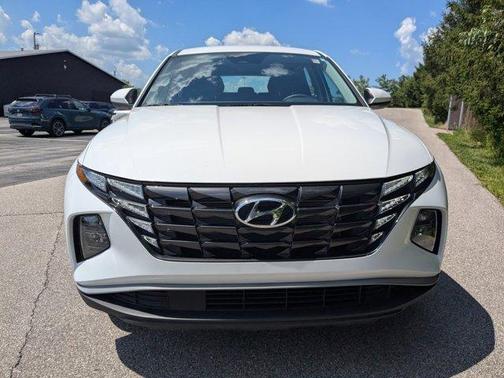 2024 Hyundai TUCSON SE