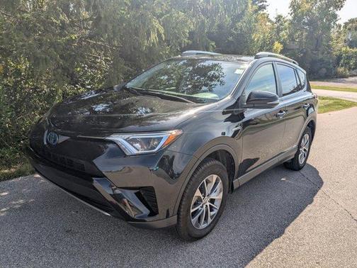 2018 Toyota RAV4 Hybrid XLE