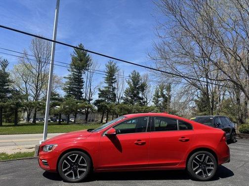 2017 Volvo S60 T5 Dynamic