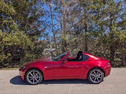 2023 Mazda MX-5 Miata RF Grand Touring