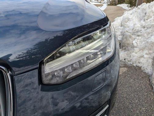 2025 Volvo XC90 Plug-In Hybrid T8 Plus 7-Seater