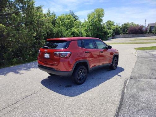 Redline Pearlcoat 2018 Jeep Compass Sport