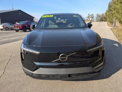 2025 Volvo EX30 Twin Motor Plus