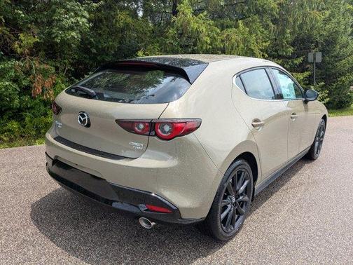 2025 Mazda Mazda3 2.5 Carbon Turbo