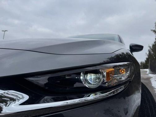 2025 Mazda Mazda3 FWD w/Preferred Package