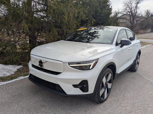 2024 Volvo C40 Recharge Pure Electric Twin Ultimate