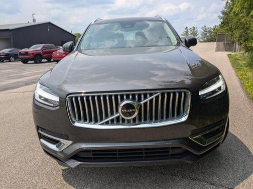 2024 Volvo XC90 Recharge Plug-In Hybrid T8 Plus Bright Theme 7-Seater
