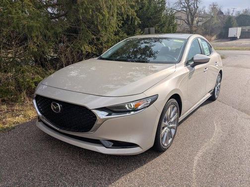 2026 Mazda Mazda3 FWD w/Preferred Package