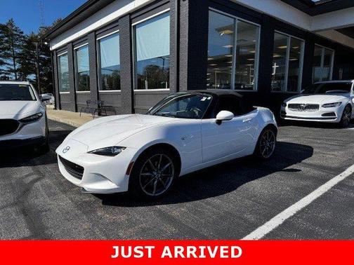 2016 Mazda MX-5 Miata Grand Touring